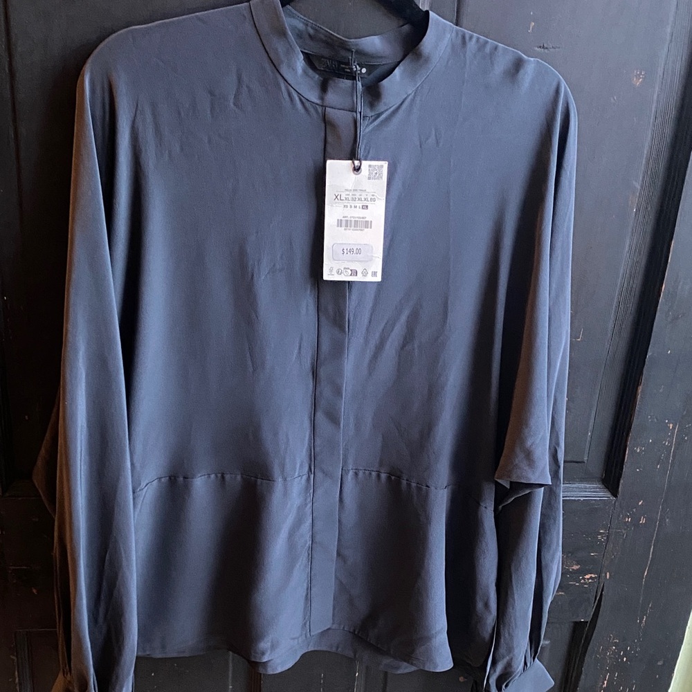 Zara women’s Black Minimalist Long-Sleeve Shirt